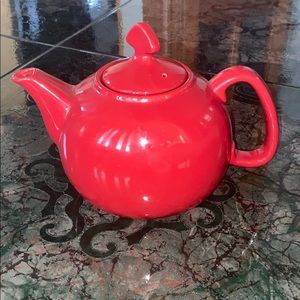 Red Teapot